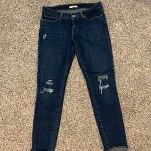 Levi’s distressed jeans